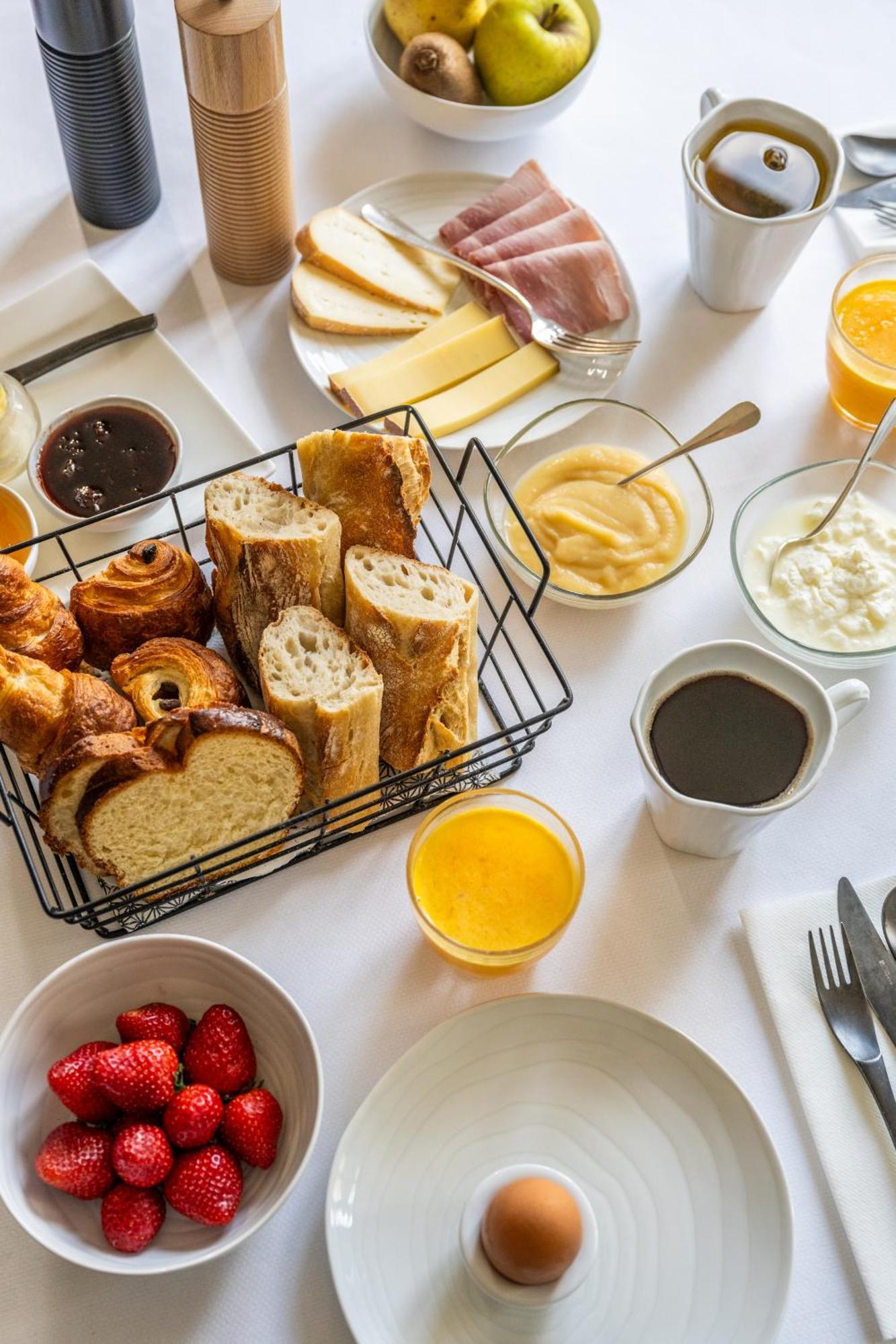 Le Moulin Du Gastronome Hotell Charnay-lès-Mâcon Eksteriør bilde